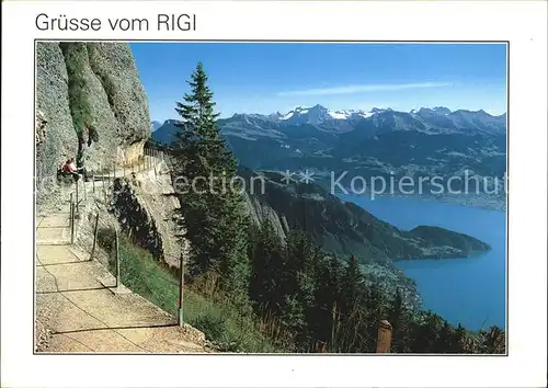 Rigi Felsenweg Bick auf Vitznau Urner und Nidwalder Alpen Vierwaldstaettersee /  /