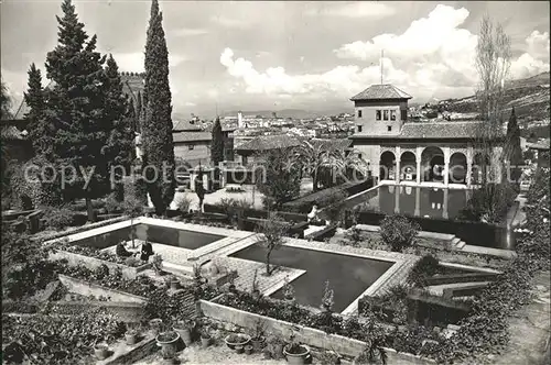 Alhambra Spanien Torres de las Damas y Jardines