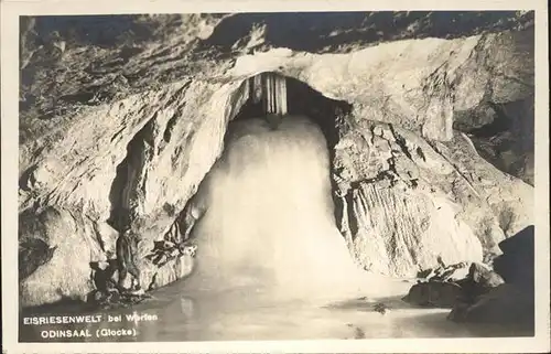 Hoehlen Caves Grottes Eisriesenwelt Tennengebirge Werfen Glocke / Berge /