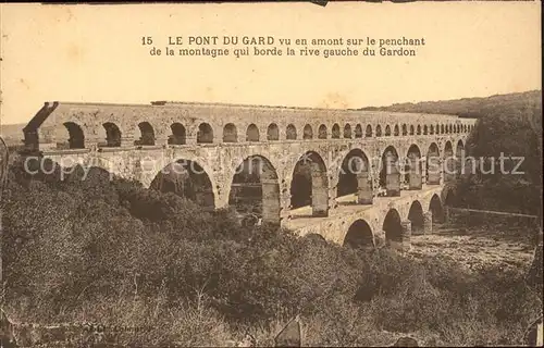 Bruecken Bauwerke Le Pont du Gard Gardon Kat. Bruecken