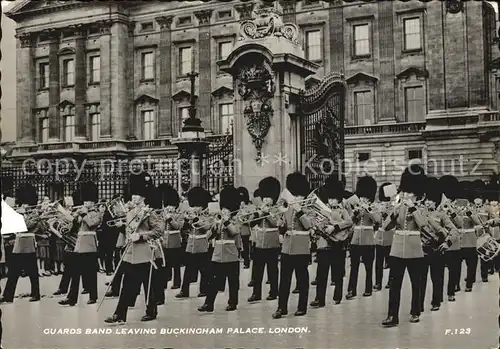 Leibgarde Wache Guards Band Buckingham Palace London Kat. Polizei