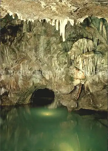 Hoehlen Caves Grottes Moravsky Kras Jeskyne Punkevni Kat. Berge