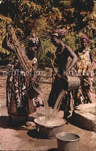 Typen Afrika Rencontre au bord du puits