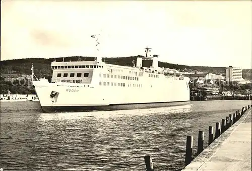 Faehre Ruegen Hafen Sassnitz Kat. Schiffe