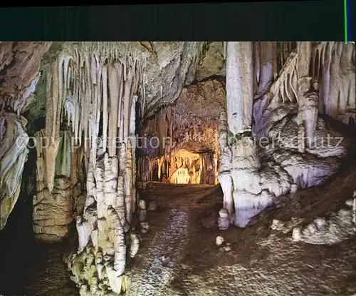 Hoehlen Caves Grottes Mallorca Cuevas de Campanet Teatrillo Kat. Berge