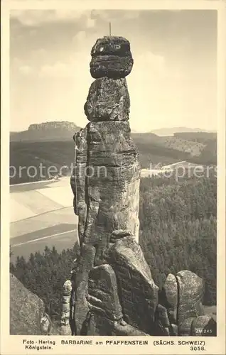 Klettern Bergsteigen Barbarine Pfaffenstein Saechsische Schweiz  Kat. Bergsteigen