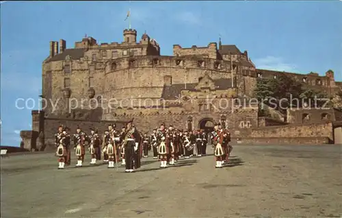 Leibgarde Wache Highland Pipers Parade Edinburgh Castle Kat. Polizei