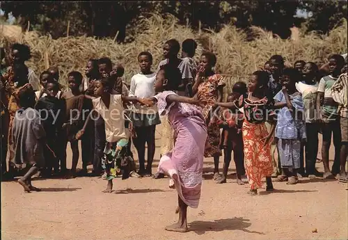 Tanz Taenzer The Gambia Village Children 