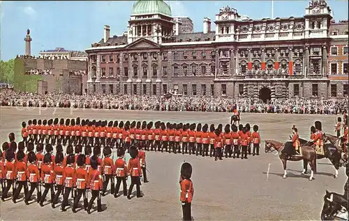 Leibgarde Wache Trooping the Colour Horseguards Parade London  Kat. Polizei