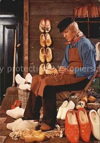 Schuhmacher Holzschuhmacher Klompenmaker Holland  Kat. Handwerk