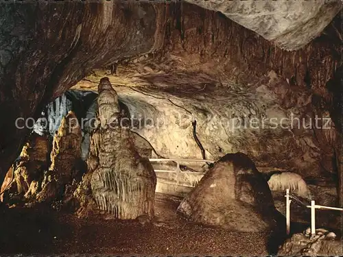 Hoehlen Caves Grottes Dechenhoehle Kristallgrotte  Kat. Berge