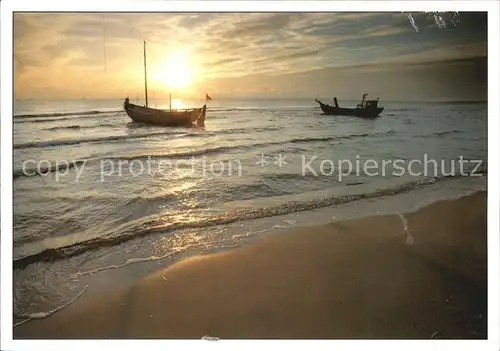 Boote Fischkutter Sonnenuntergang  Kat. Schiffe