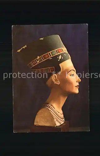 Skulpturen Bust of Queen Nefertiti Kat. Skulpturen