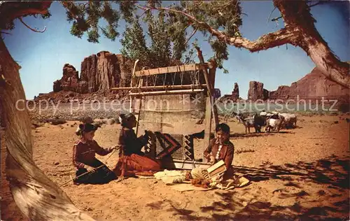 Weberei Rug Weaving Monument Valley Arizona Navajo Women Kat. Handwerk