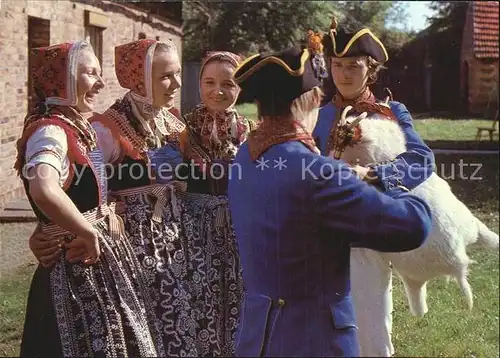 Trachten Sorbische Maedchen Volksmusikanten Schleife  Kat. Trachten