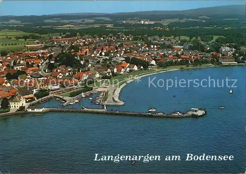 Langenargen Bodensee Fliegeraufnahme mit Uferpromenade Kat. Langenargen