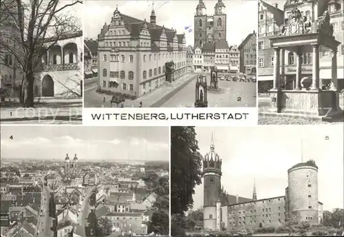 Wittenberg Lutherstadt Hof der Lutherhalle Marktbrunnen Blick von der Schlosshalle Slosskirche und Schloss Kat. Wittenberg