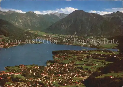 Bad Wiessee Tegernsee mit Wallberg und Bodenschneid Mangfallgebirge Fliegeraufnahme