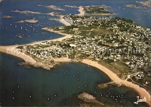 Tregastel Vue aerienne des grandes plages de la Cote de Granit Rose Kat. Tregastel