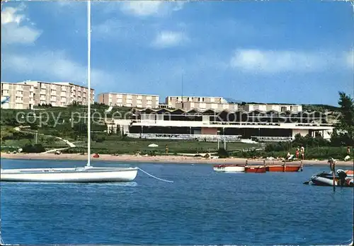 Rab Croatia Hotelanlagen am Strand Segelboot