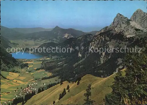 Tannheim Tirol Panorama Blick vom Hahnenkamm ins Tannheimer Tal Gimpelhaus Rote Fluh Kat. Tannheim