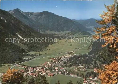 Bayrischzell Gesamtansicht mit Blick zur Aiplspitze Kat. Bayrischzell