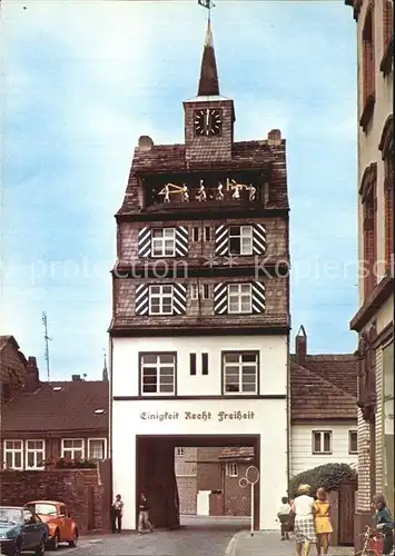 Holzminden Weser Reichspraesidentenhaus mit Glockenspiel Kat. Holzminden