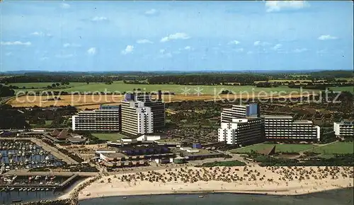 Damp Ostseebad Fliegeraufnahme mit Strand und Hafen