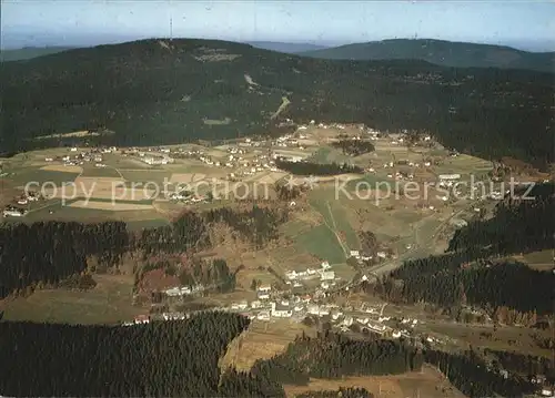 Oberwarmensteinach Fliegeraufnahme mit Ochsenkopf und Schneeberg
