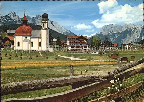 Seefeld Tirol Kirche Blick gegen Wetterstein und Karwendelgebirge Kat. Seefeld in Tirol