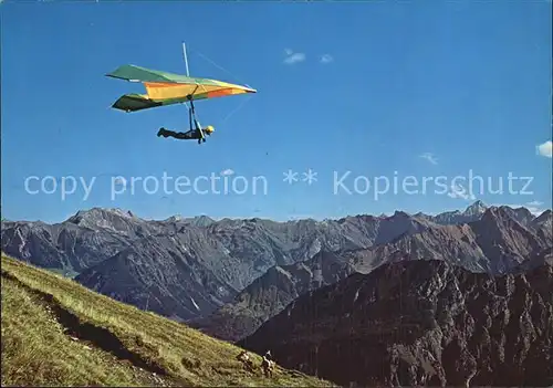 Drachenflug Drachenfliegen Alpen Kat. Flug