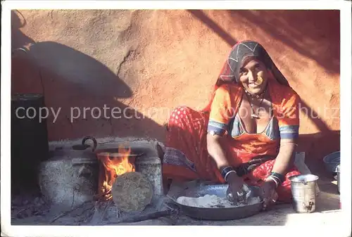 Typen Indien Rural Housewife Kitchen  Kat. Typen
