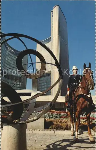 Polizei Metropolitan Toronto Police Force Horse City Hall Sundial Sculpture  Kat. Polizei