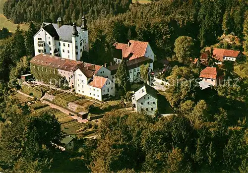 Fuerstenstein Niederbayern Pension Schloss Englburg Bayerischer Wald Fliegeraufnahme Kat. Fuerstenstein