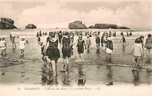 Biarritz Pyrenees Atlantiques Strand Heure du Bain Kat. Biarritz