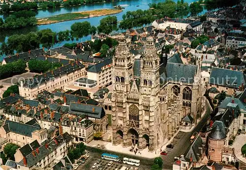 Tours Indre et Loire Cathedrale Saint Gatien et la Loire vue aerienne Kat. Tours