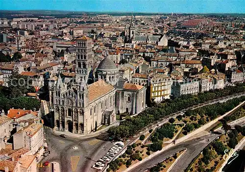 Angouleme Fliegeraufnahme mit Cathedrale Kat. Angouleme