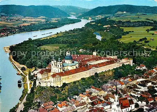 Melk Donau Fliegeraufnahme Benediktinerstift im Barockstil Kat. Melk Wachau