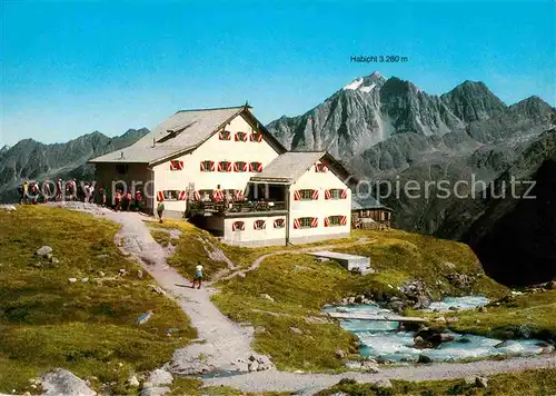 Regensburgerhuette in Stubaier Alpen Kat. Neustift im Stubaital