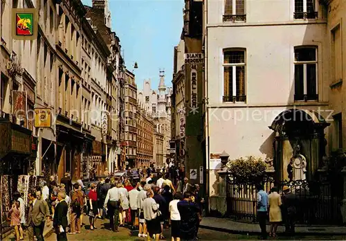Bruxelles Bruessel Rue de Etuve avec Manneken Pis  Kat. 