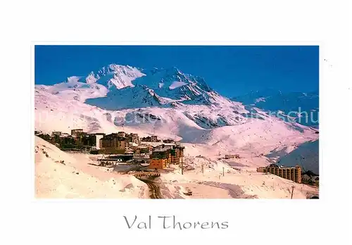 Val Thorens Savoie 3 Vallees La staton avec le Massif de Peclet Polset Kat. Saint Martin de Belleville