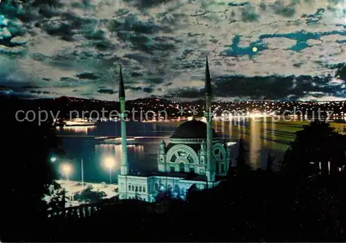 Istanbul Constantinopel The Mosque of Dolmabahce and Bosphorus at night Kat. Istanbul