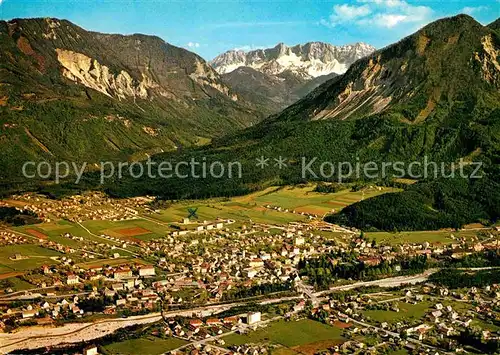 Ferlach Kaernten im Rosental mit Koschuta Karwendelgebirge Fliegeraufnahme Kat. Ferlach