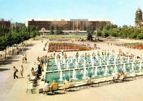 Berlin Brunnen und Palast der Republik Kat. Berlin