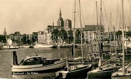 Stralsund Mecklenburg Vorpommern Hafen Boote Kirche Kat. Stralsund