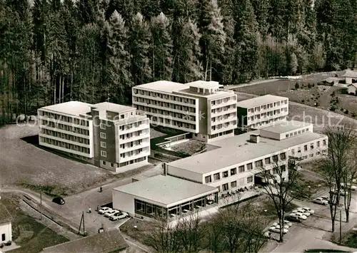 Neutrauchburg bei Isny Fliegeraufnahme Kuranstalt Schwabenland Kat. Isny im Allgaeu