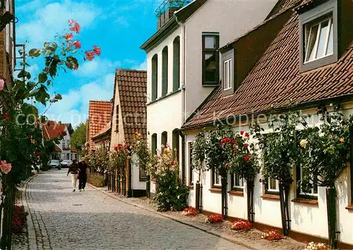 Schleswig Schlei Suederholmstrasse in der alten Fischersiedlung Kat. Erfde