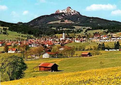 Wertach Gesamtansicht mit Gruenten Allgaeuer Alpen Kat. Wertach