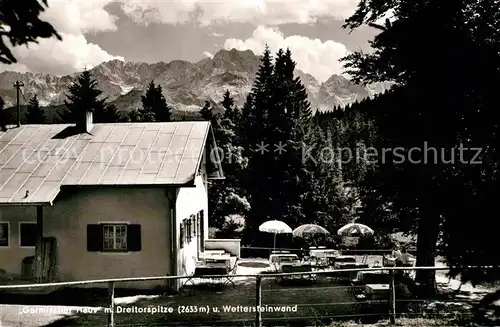 Garmisch Partenkirchen Garmischer Haus mit Dreitorspitze und Wettersteinwand Kat. Garmisch Partenkirchen