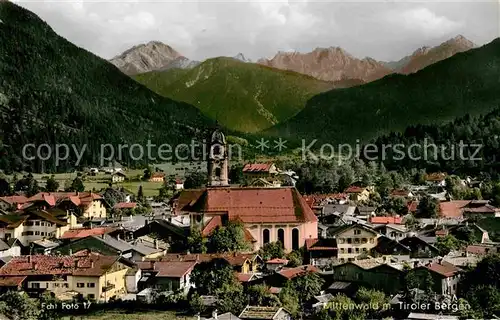 Mittenwald Bayern mit Tiroler Bergen Kat. Mittenwald